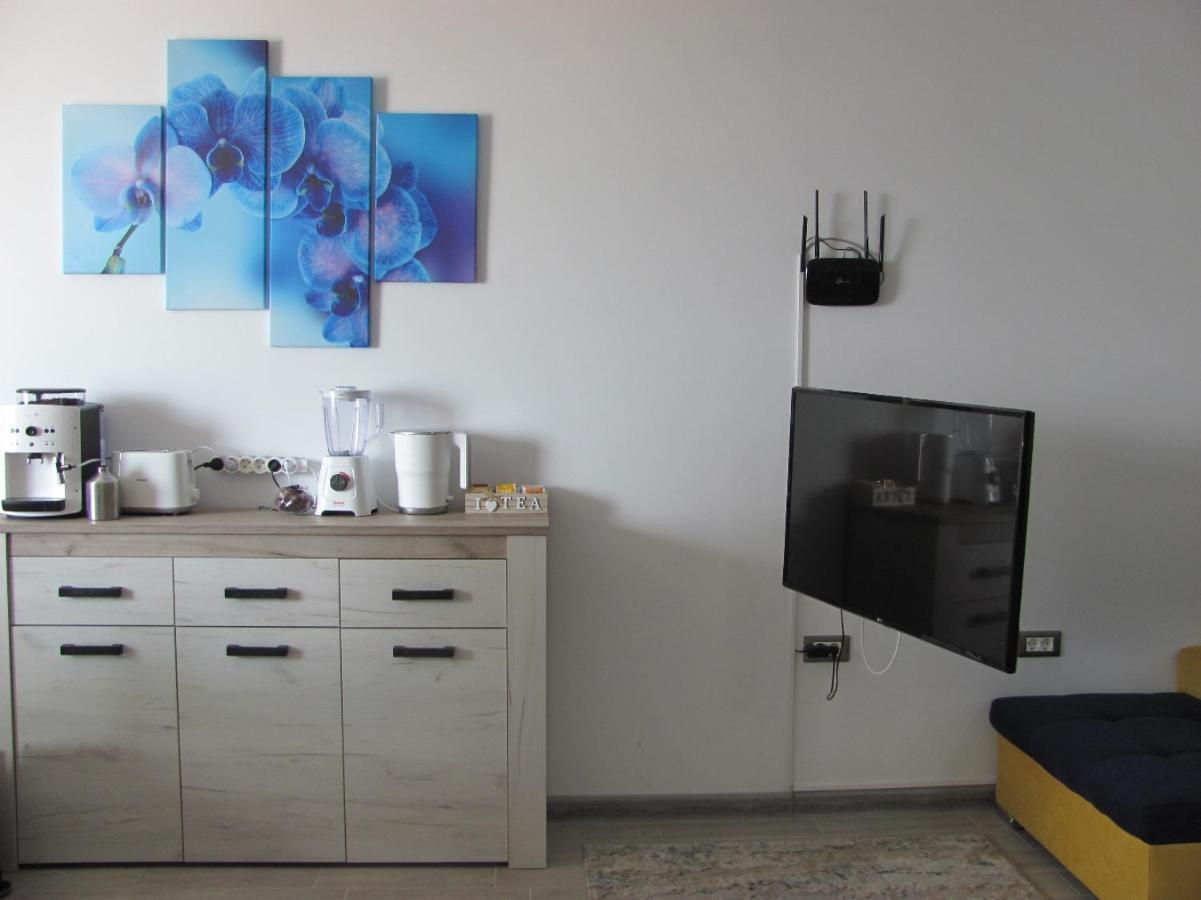 Apartamente Azzurro On The Beach Năvodari Eksteriør bilde