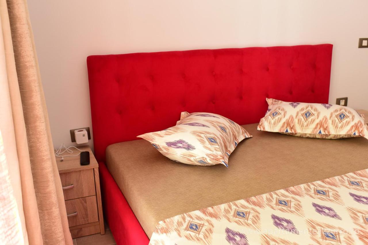 Apartamente Azzurro On The Beach Năvodari Eksteriør bilde